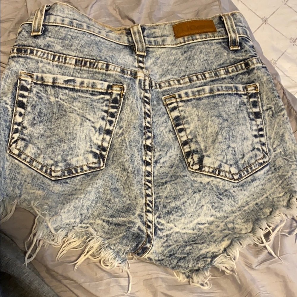 Shorts - Picture 2 of 2